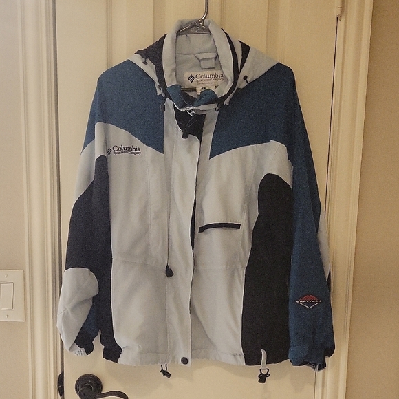 Vintage Columbia Tech Ski Jacket size small - Picture 1 of 12